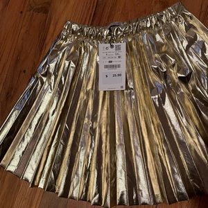 Zara Girls pleated gold foil skirt